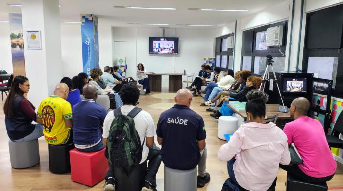 Roda de Conversa Nós aderimos ao paciente